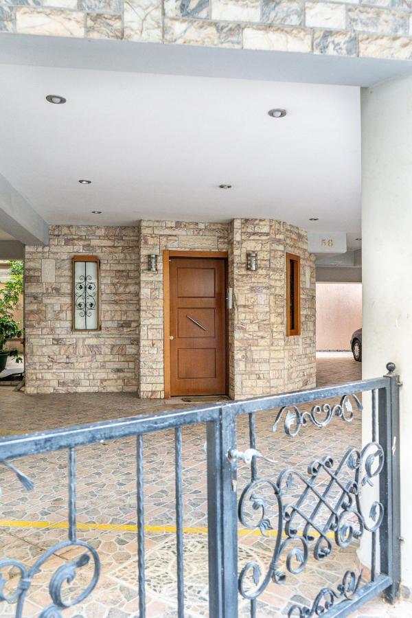 Per56 By Smart Cozy Suites - Right Next To The Metro - Parking - Available 24Hr Ateny Zewnętrze zdjęcie